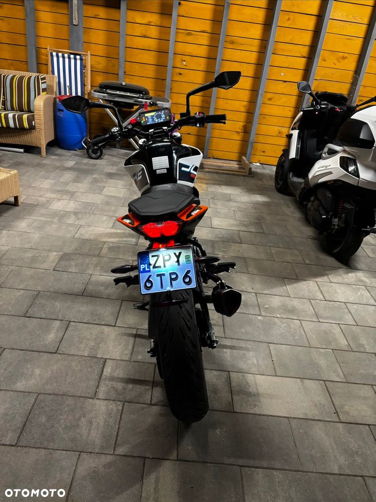 KTM Duke 125 - 4