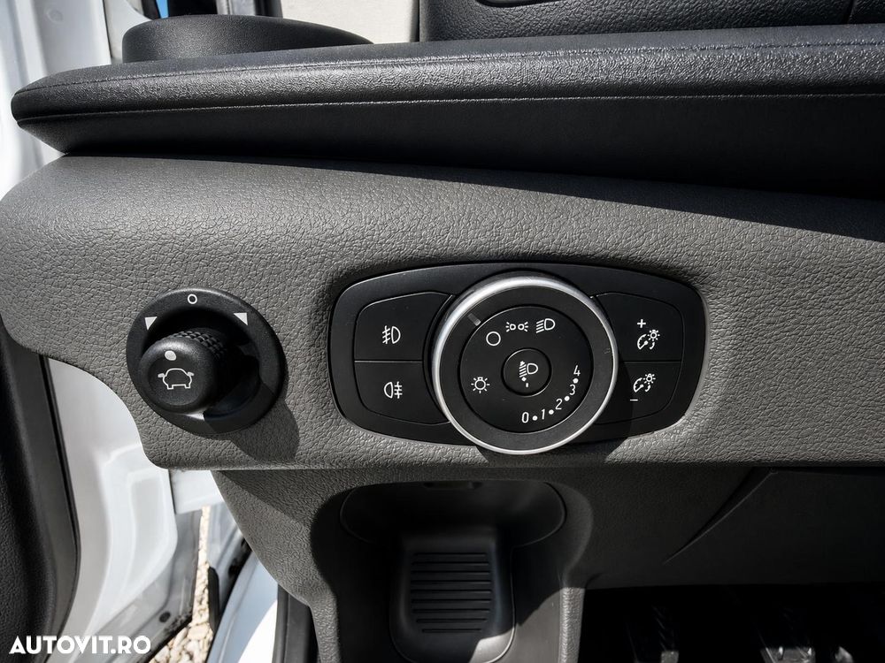 Ford Transit - 16