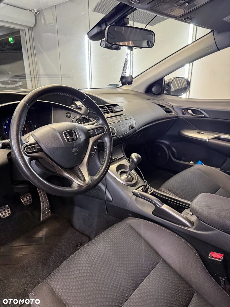 Honda Civic 1.4 Sport - 6