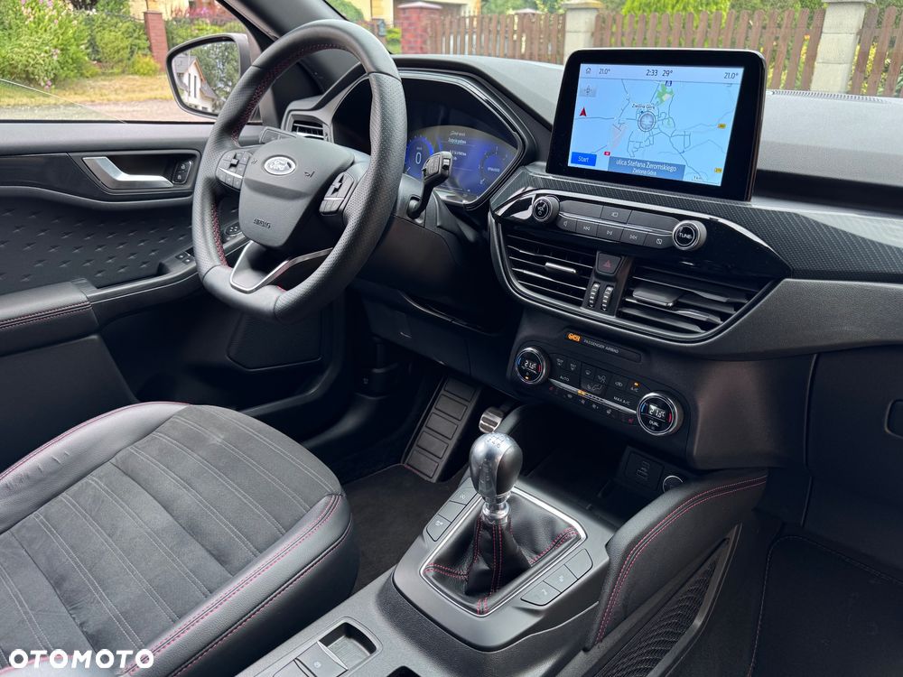 Ford Kuga 2.0 TDCi 4x4 ST-Line - 5