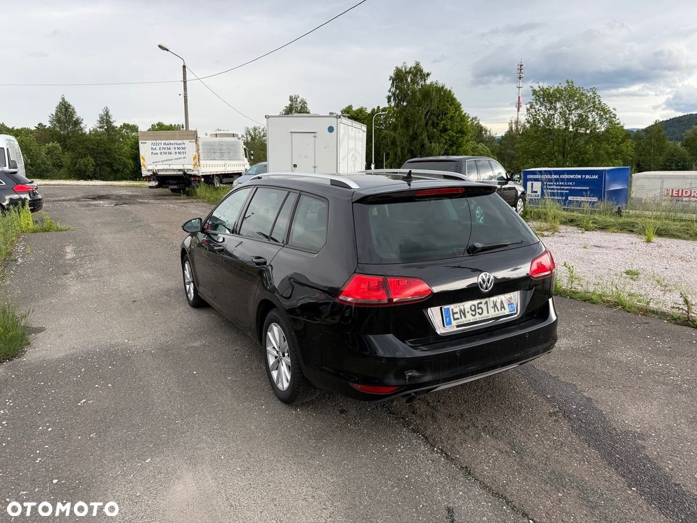 Volkswagen Golf 1.6 TDI BlueMotion Technology Lounge - 7