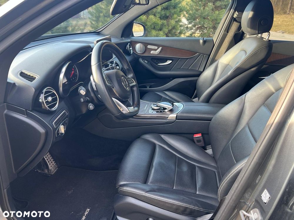 Mercedes-Benz GLC 300 4Matic 9G-TRONIC - 4