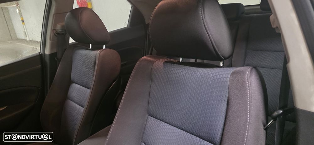 Honda Civic 1.4 i-VTEC Sport Edition - 20