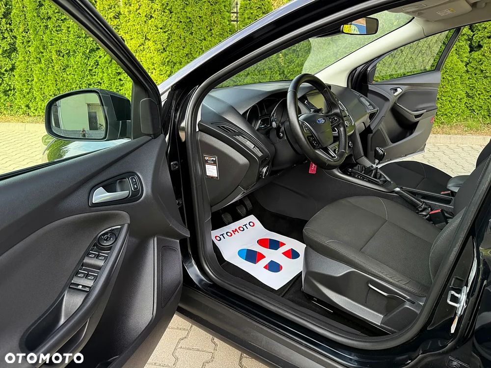 Ford Focus 1.5 EcoBlue Titanium X - 16
