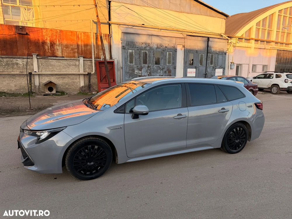 Toyota Corolla 1.8 HSD Business - 2