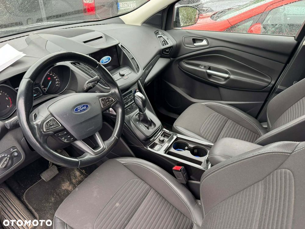 Ford Kuga - 5