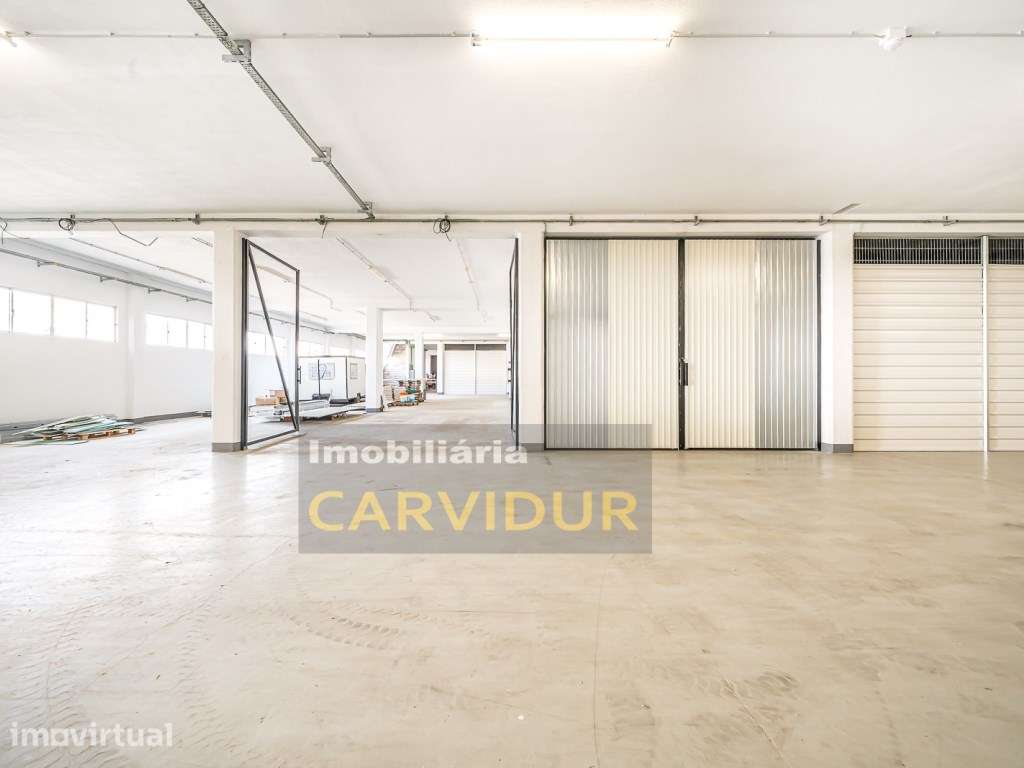 Armazéns desde 500m2 a 1000m2 ou mais ,pode escolher a área de que ... - Grande imagem: 3/49