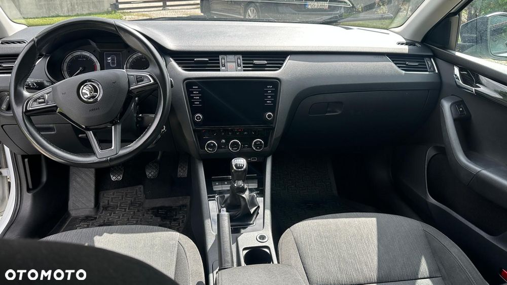 Skoda Octavia 1.5 TSI ACT Ambition - 14