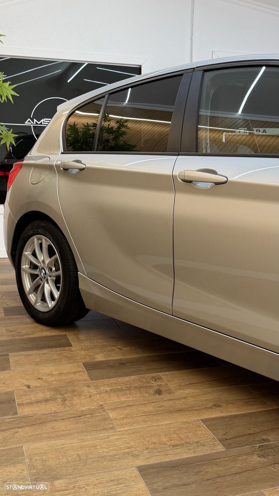 BMW 116 d EfficientDynamics Edition Sport Line - 53