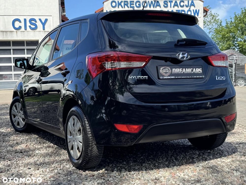 Hyundai ix20 - 10