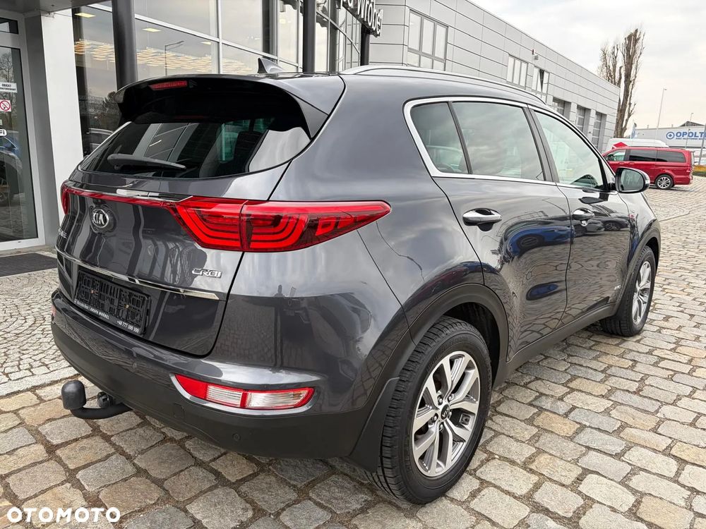 Kia Sportage 2,0 CRDI AWD Platinum - 4