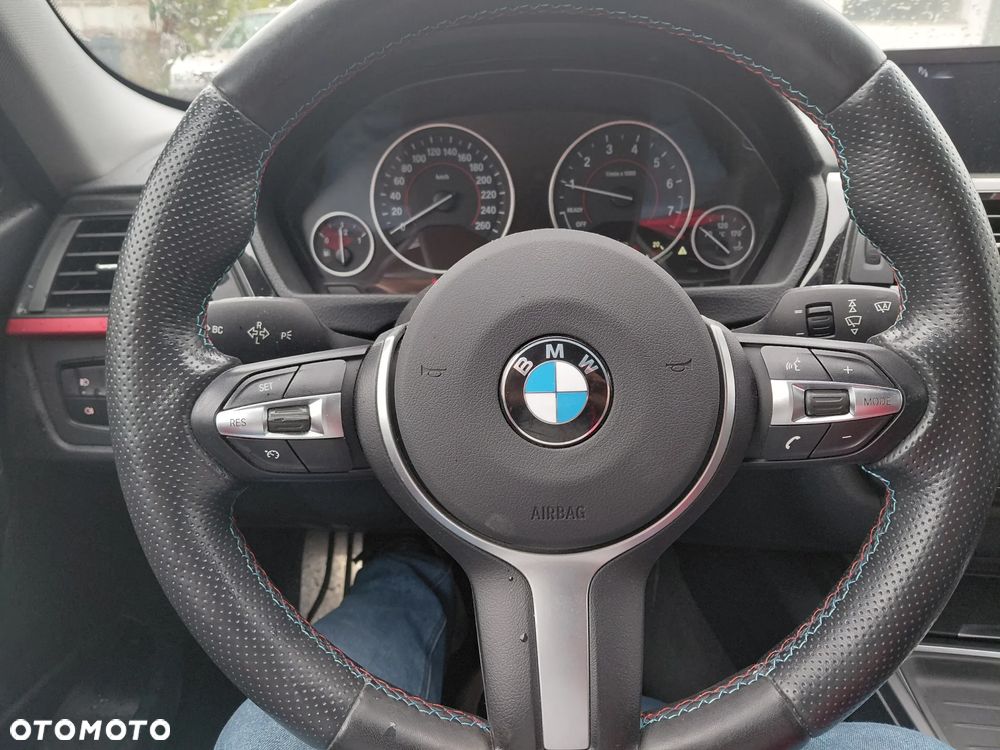 BMW Seria 3 320i Efficient Dynamics Edition Sport Line - 15