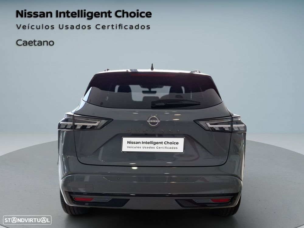 Nissan Qashqai 1.3 DIG-T Evolve + Xtronic - 3