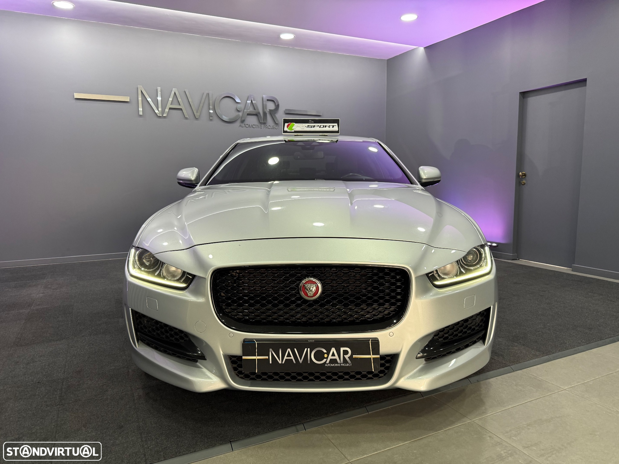Jaguar XE 2.0 D R-Sport Aut. - 3