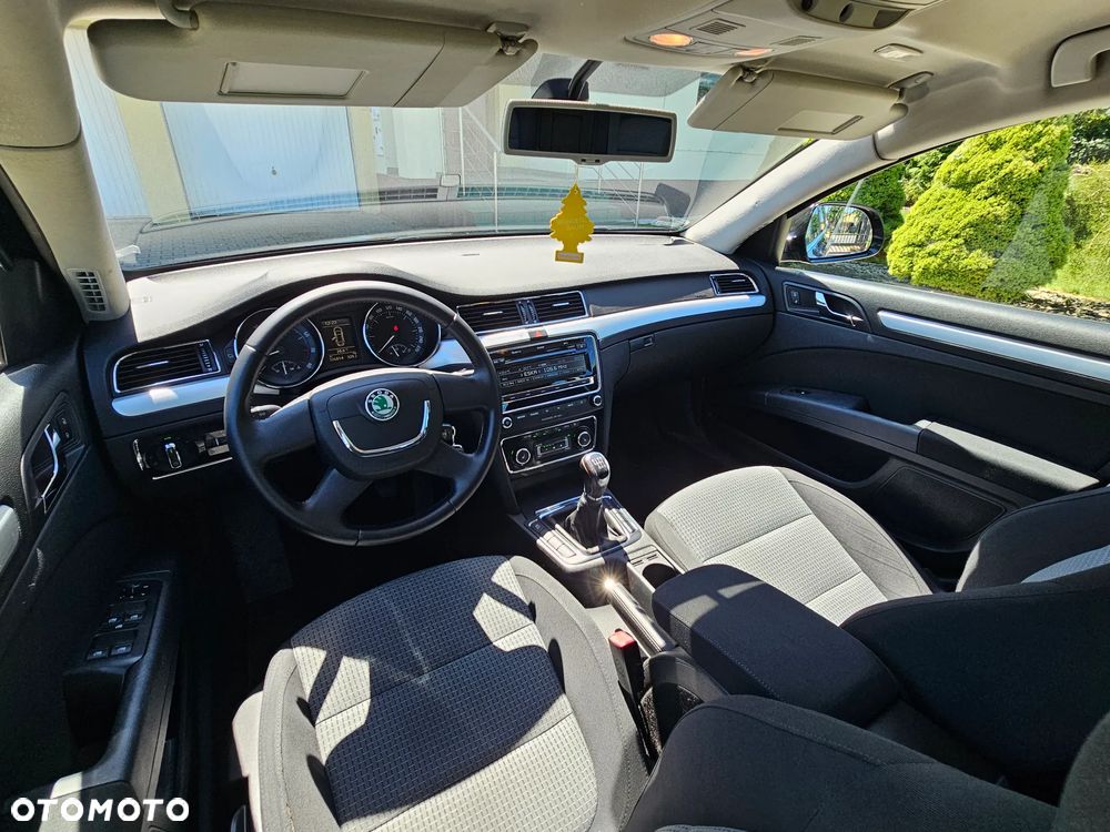 Skoda Superb 1.8 TSI Comfort - 10