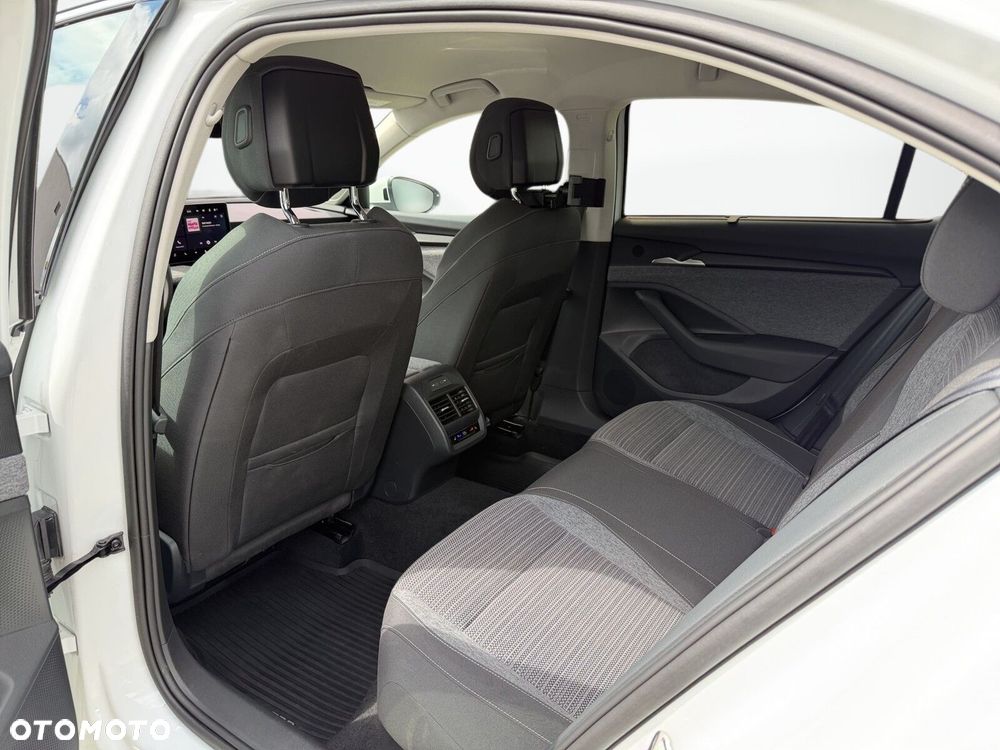 Skoda Superb 2.0 TSI 4x4 Selection DSG - 35