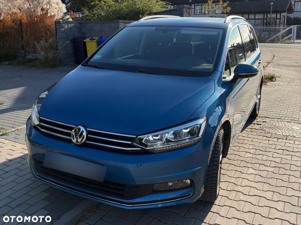 Volkswagen Touran - 3