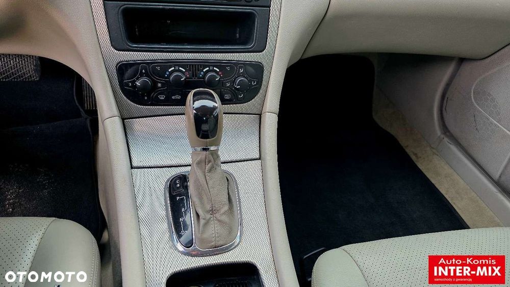 Mercedes-Benz Klasa C - 22