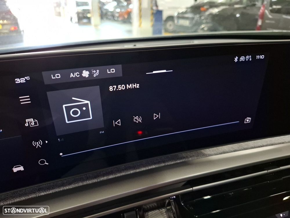 Peugeot 3008 1.2 Hybrid Allure e-DCS6 - 24