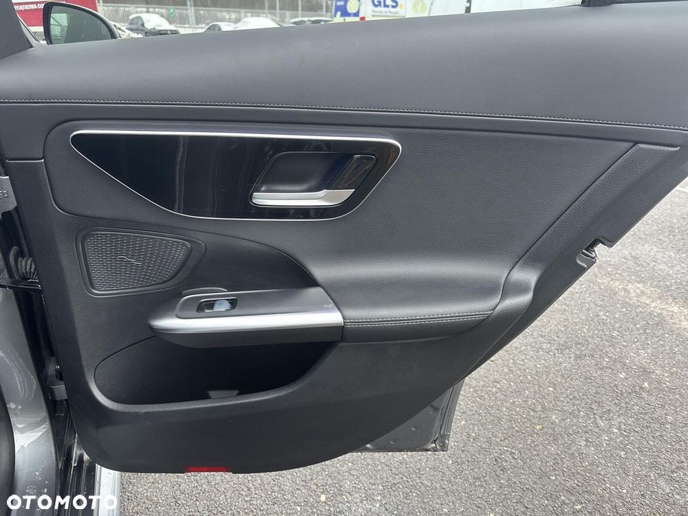 Mercedes-Benz Klasa C - 22