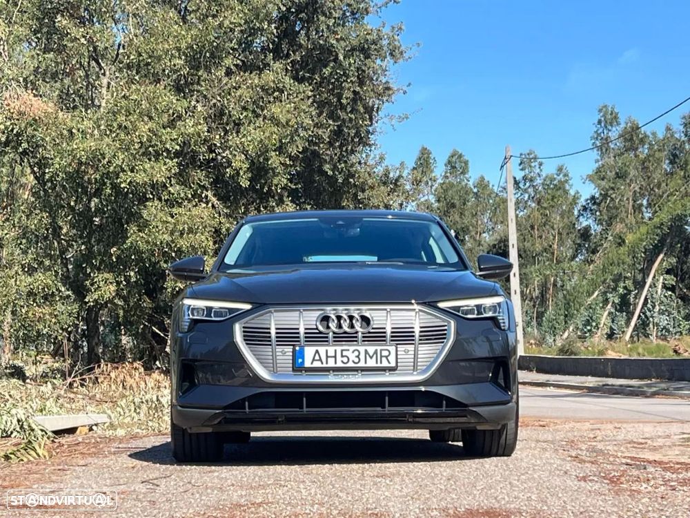 Audi e-tron - 36