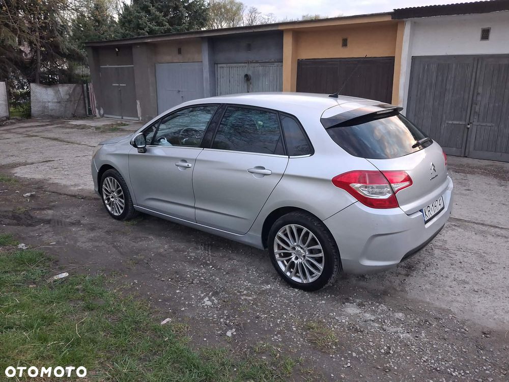 Citroën C4 HDi 90 Attraction - 3