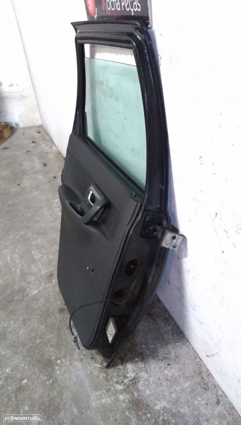 Porta Trás Esq Volkswagen Polo Classic (6V2) - 6