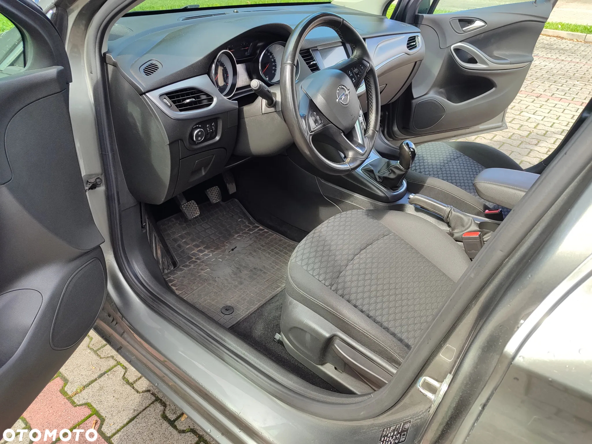 Opel Astra V 1.4 T Enjoy - 15