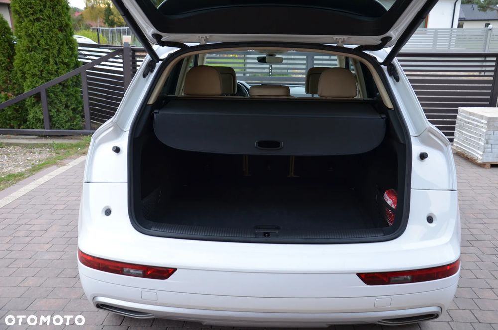 Audi Q5 2.0 TFSI Quattro S tronic design - 17