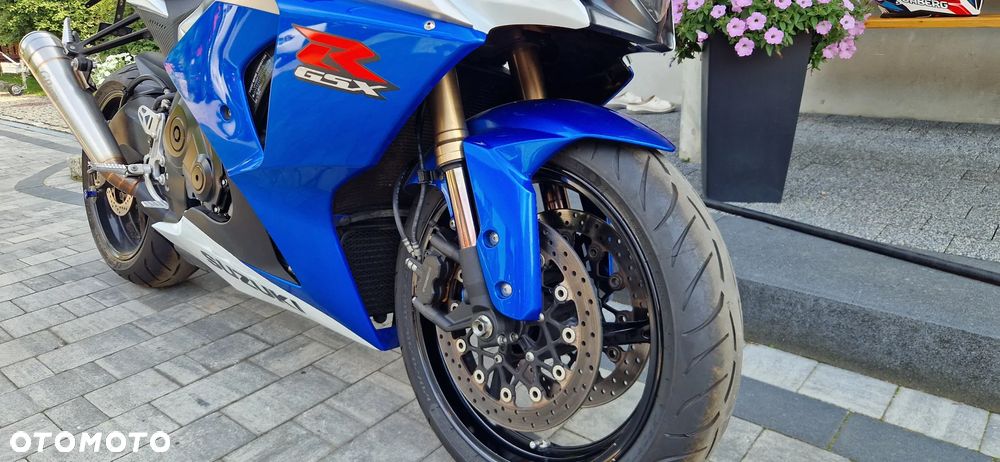 Suzuki GSX-R - 3