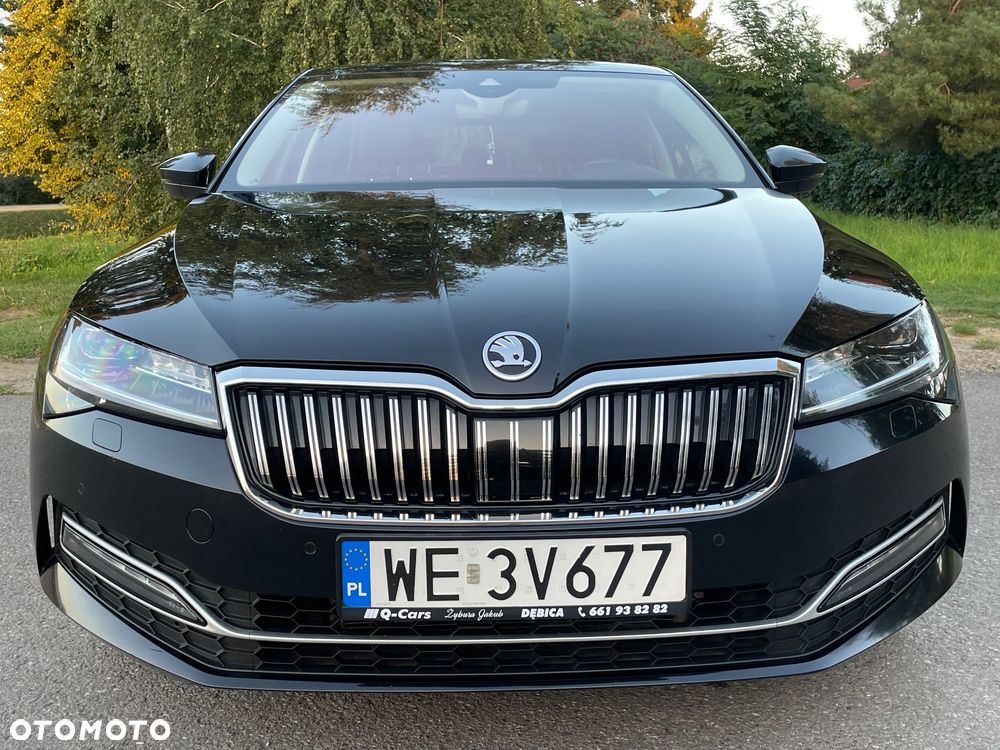 Skoda Superb 2.0 TDI SCR Ambition DSG - 2