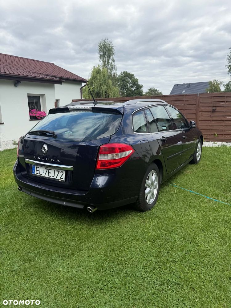 Renault Laguna dCi 150 FAP GT - 5