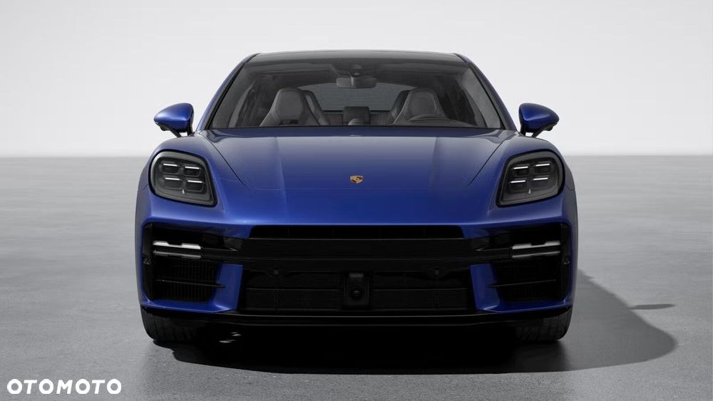 Porsche Panamera - 8