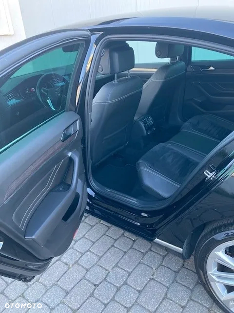 Volkswagen Passat 2.0 TSI Elegance DSG - 11