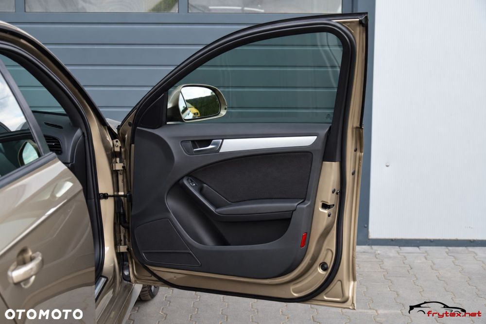 Audi A4 Limousine - 22