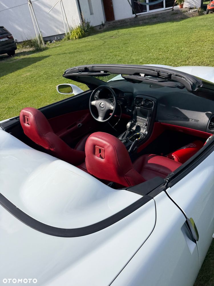 Chevrolet Corvette - 5