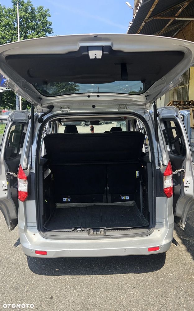 Ford Tourneo Courier 1.0 EcoBoost Titanium - 15