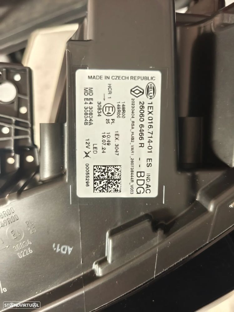 Farol esquerdo full Led Renault Captur novo - 3