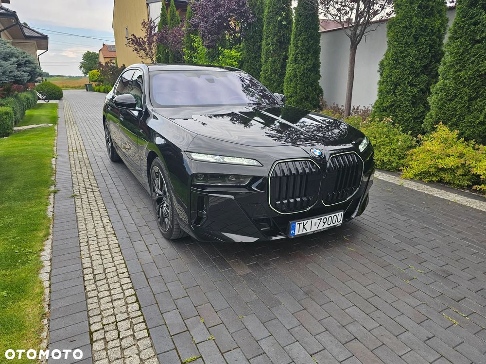 BMW Seria 7 740d xDrive mHEV sport - 6