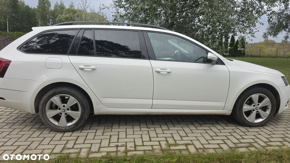 Skoda Octavia - 6