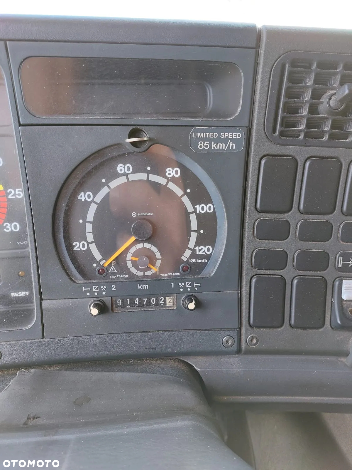 Scania 94310 - 9