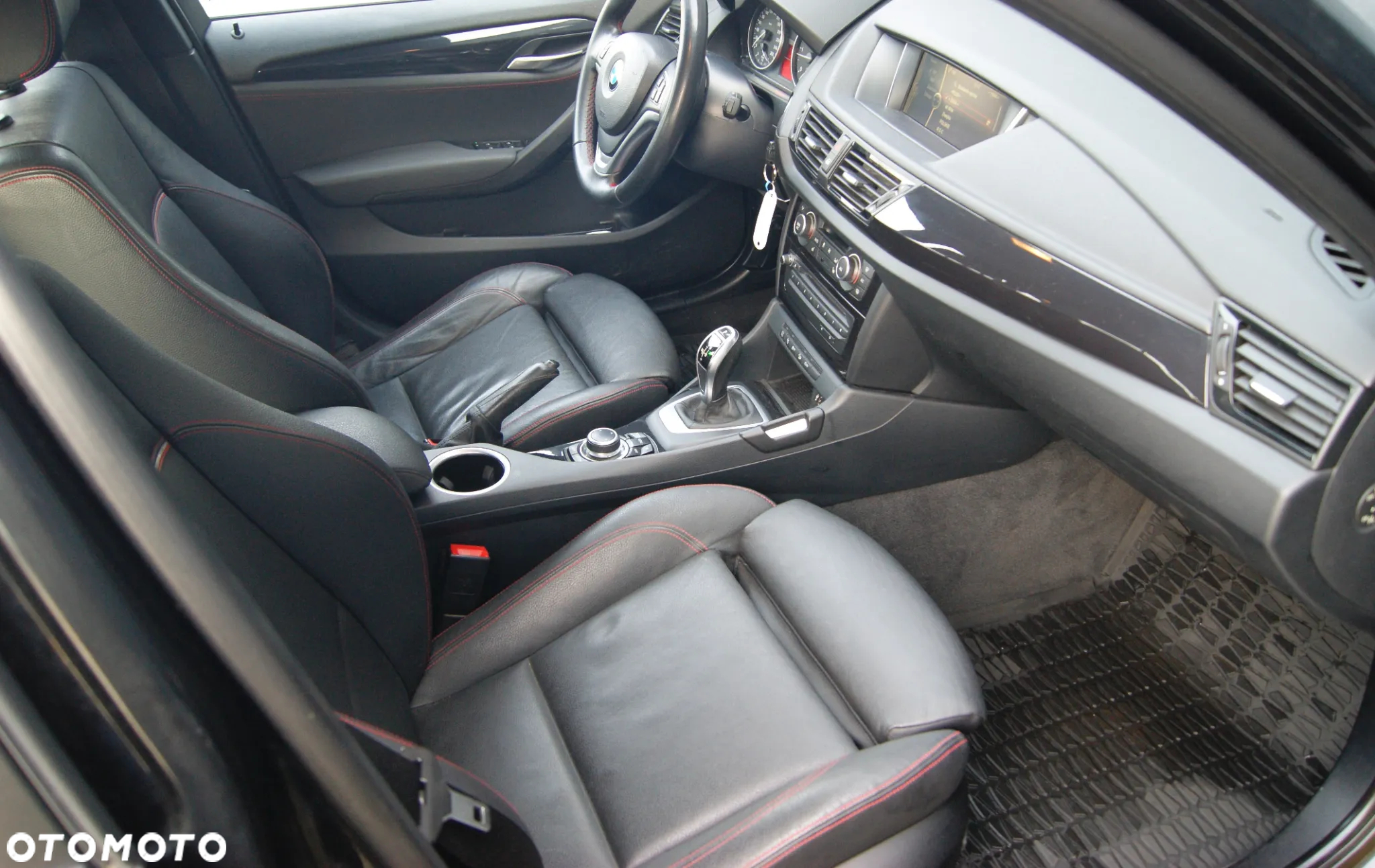 BMW X1 - 10