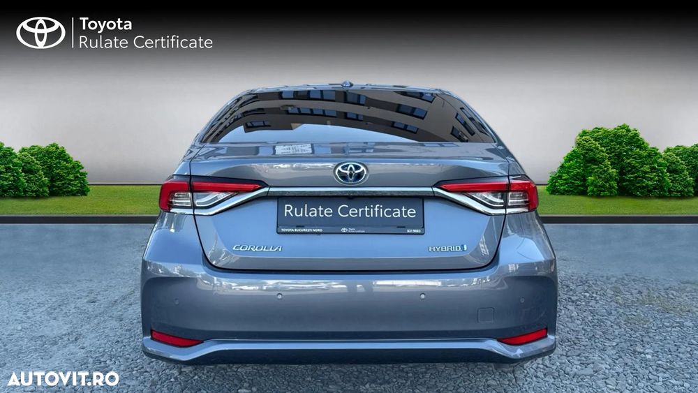 Toyota Corolla 1.8 HSD Dynamic - 9