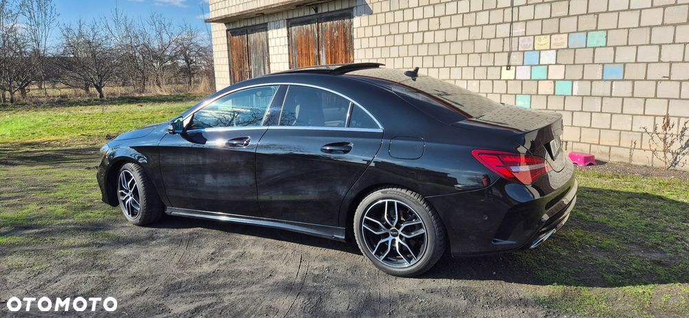 Mercedes-Benz CLA 250 4Matic 7G-DCT AMG Line - 15