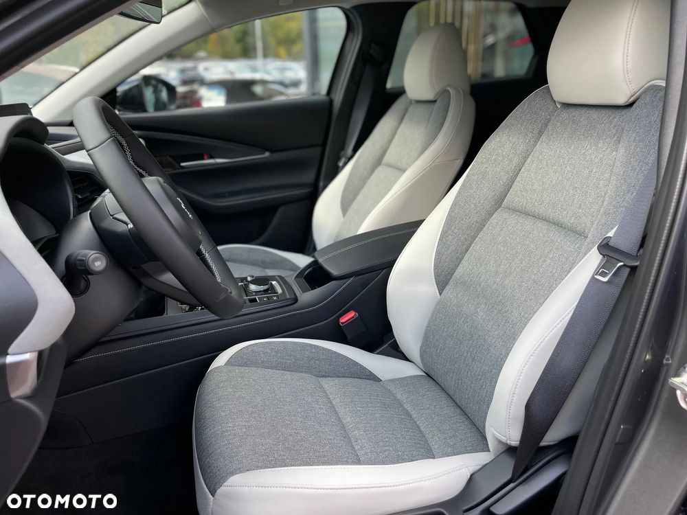 Mazda Cx-30 2026 photo 4