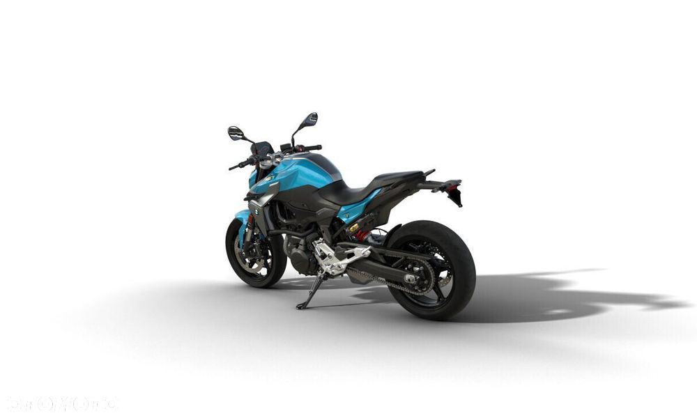 BMW F - 4