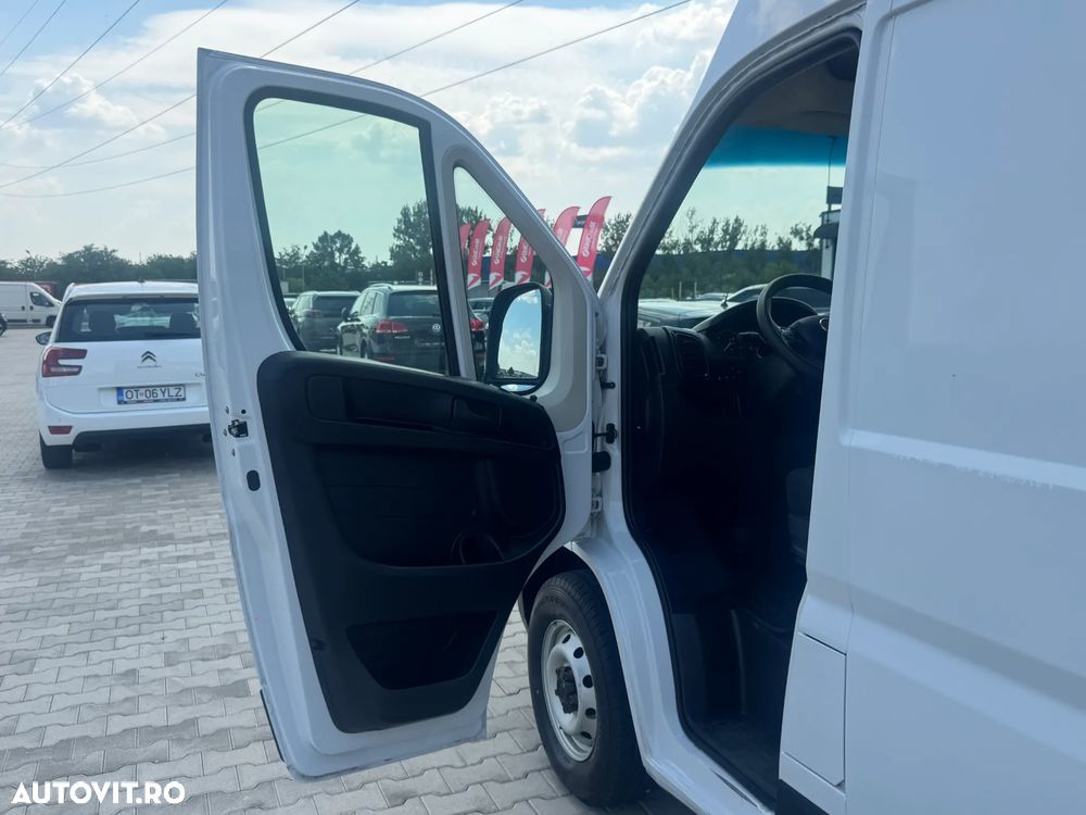 Fiat Ducato 35 Furgon L3H3 2.2 MultiJet - 16