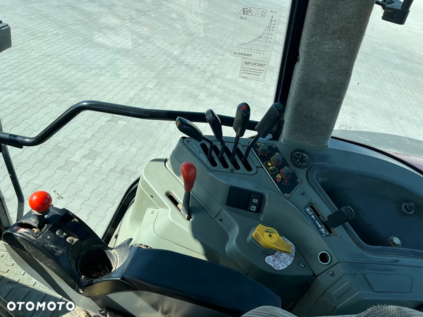 Massey Ferguson 8260