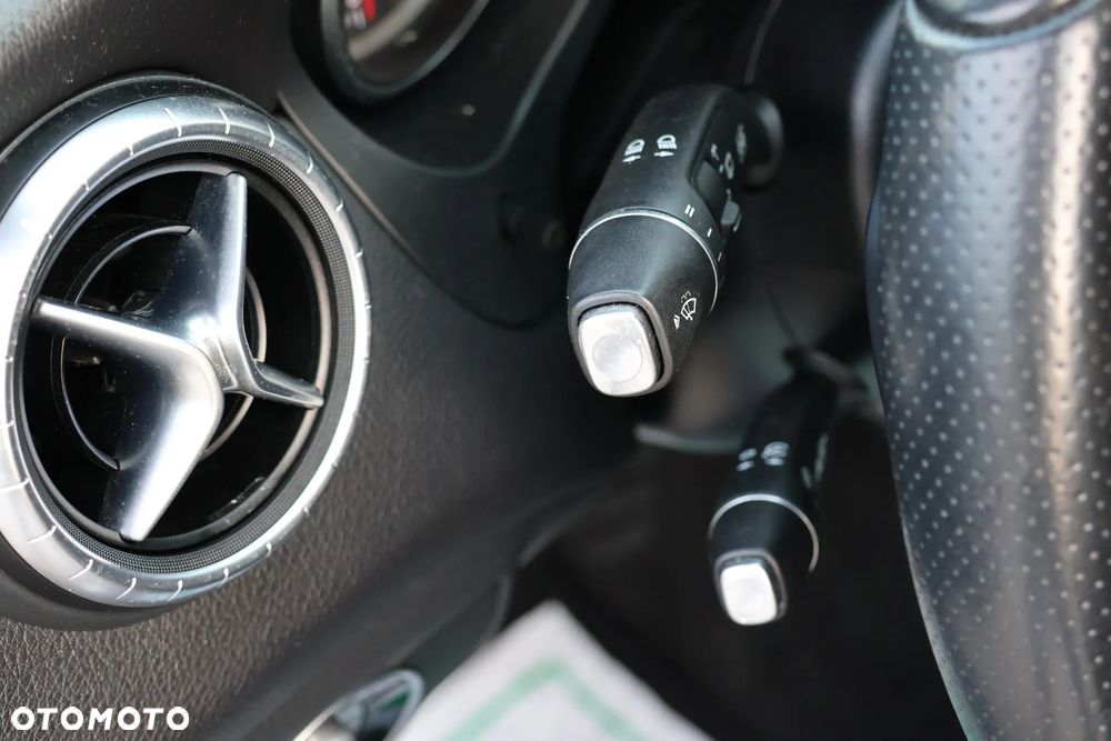 Mercedes-Benz CLA 220 (CDI) d 7G-DCT - 20