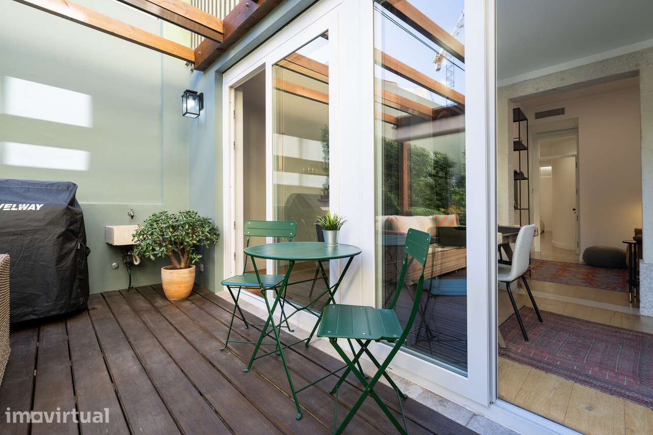 T2 com jardim privativo na Graça em prédio reabilitado - Grande imagem: 4/32